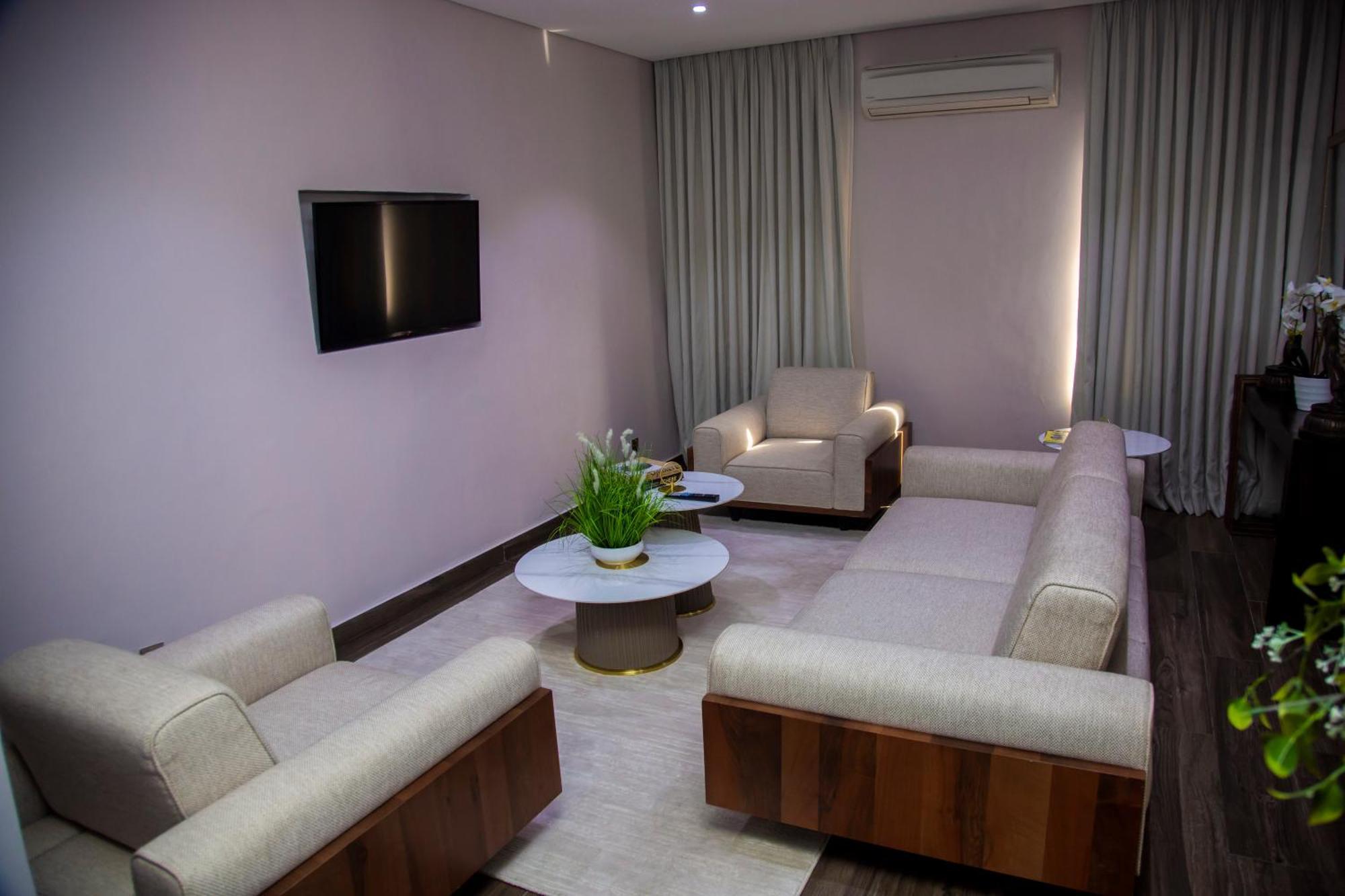 The White Orchid Hotel Lagos Ngoại thất bức ảnh