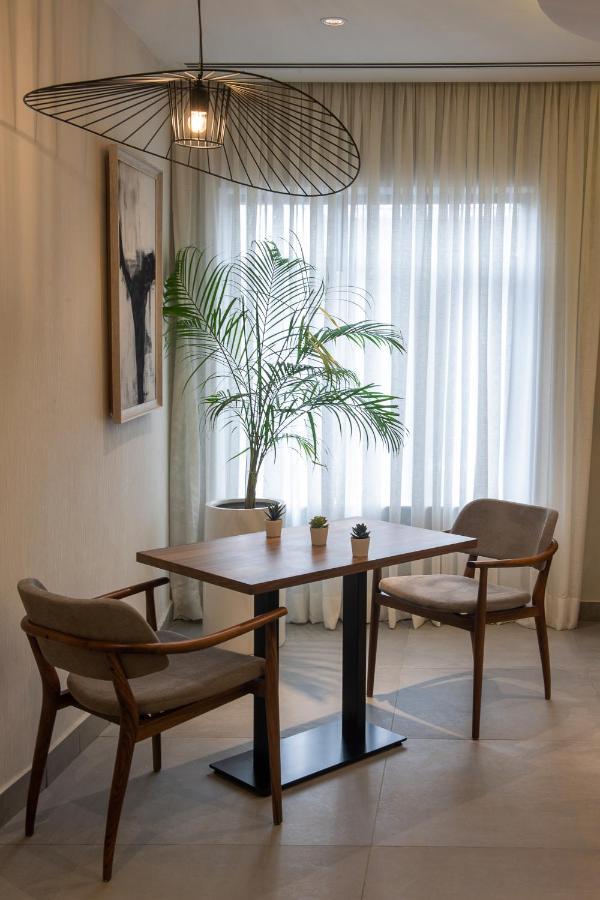 The White Orchid Hotel Lagos Ngoại thất bức ảnh